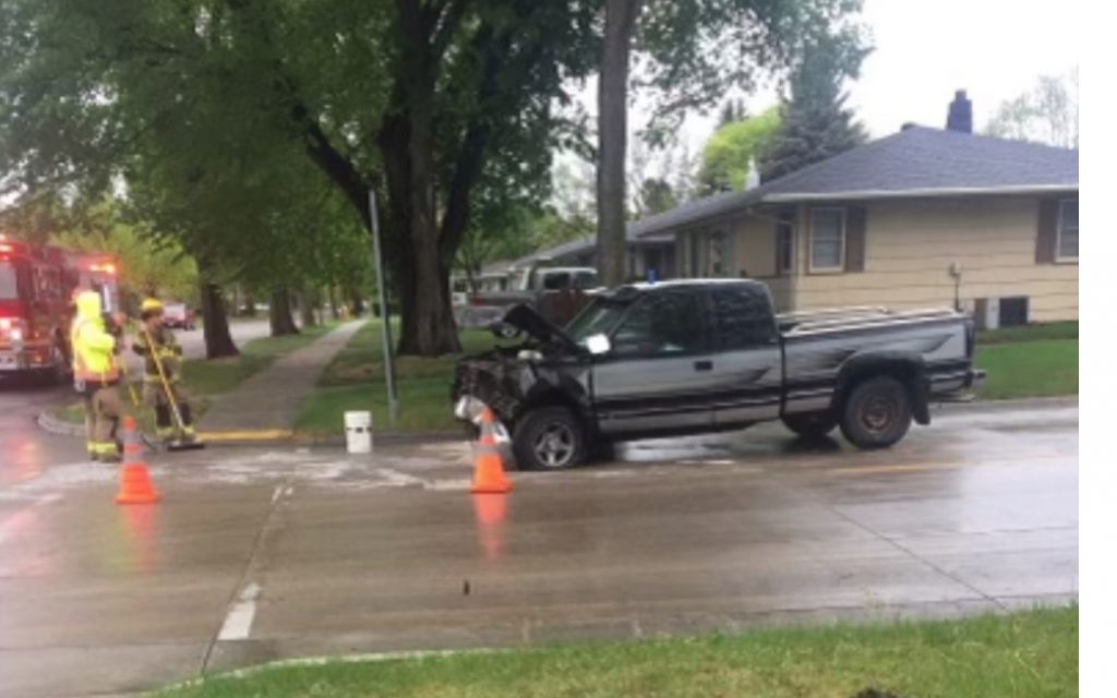 Driver charged in Grand Forks injury accident KNOX News Radio, Local